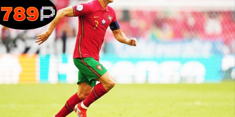 Bí Quyết Cá Cược Bóng Đá - Cách Để Nâng Cao Tỷ Lệ Thắng 4 phan-tich-doi-bong-va-cau-thu-de-chien-thang